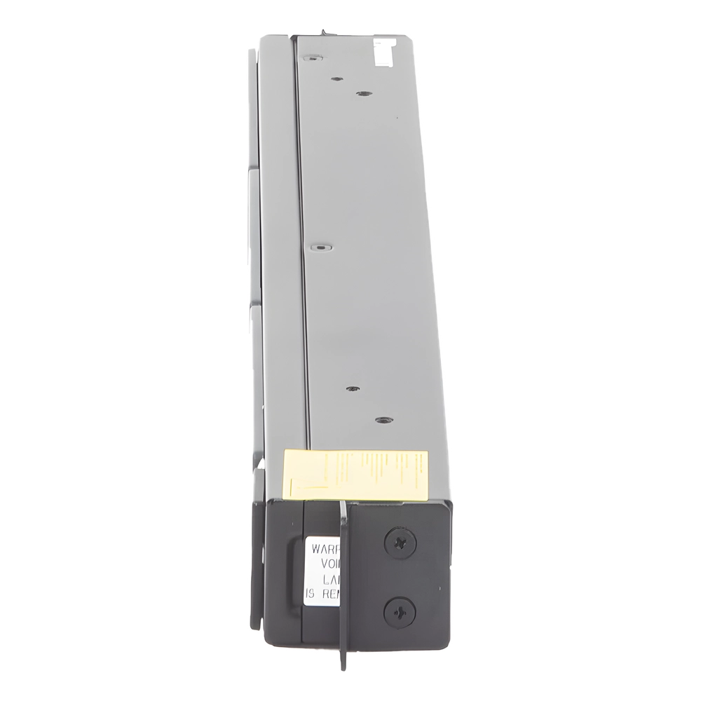 PDU Básico para Distribución de Energía, Enchufe de Entrada NEMA 5-15P, Con 12 Contactos NEMA 5-20R, Instalación Horizontal de 19in, 1UR, 15 Amp, 120 Vca - Imagen 3