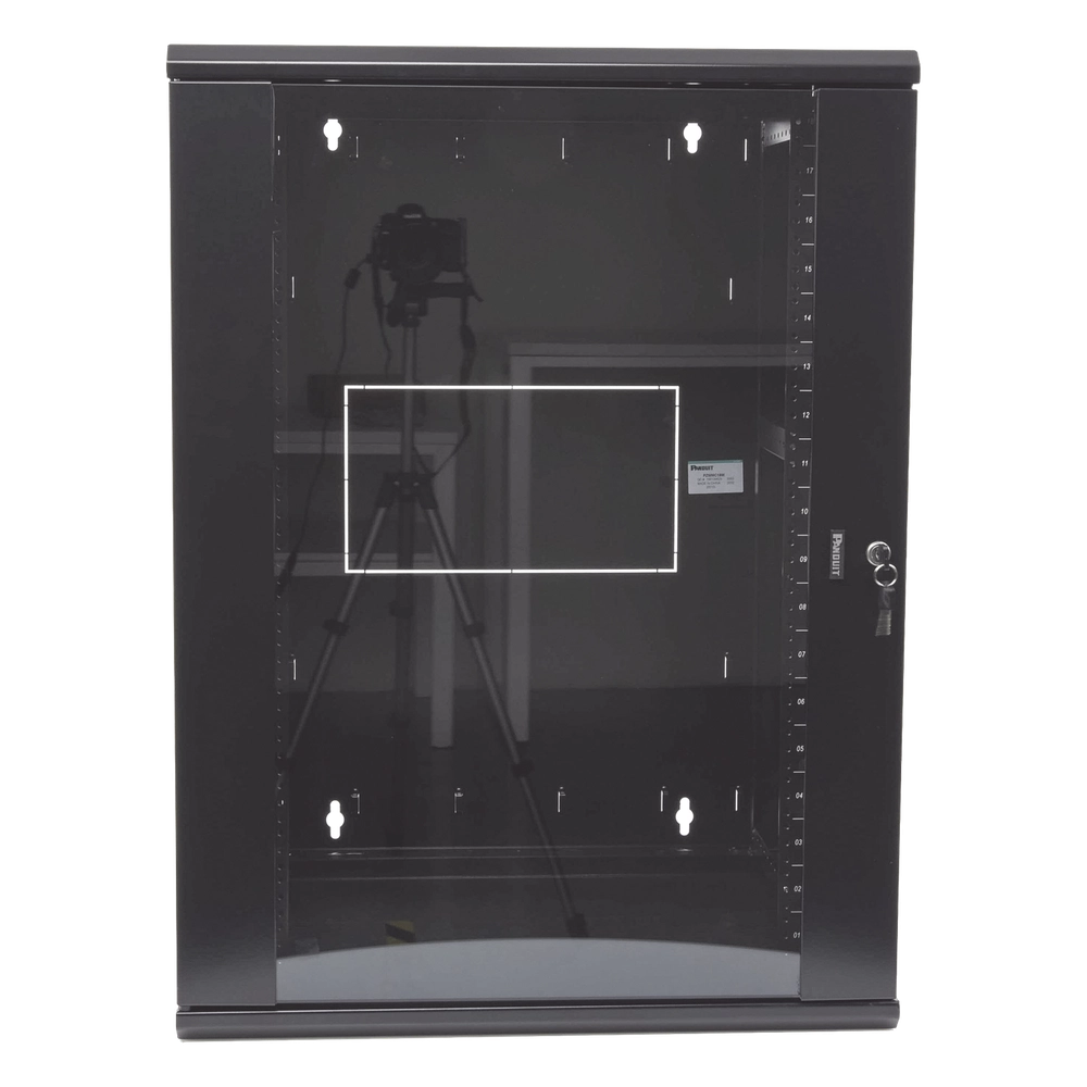 Gabinete PanZone de Montaje en Pared, de 19in, Puerta con Ventana de Seguridad, 18 UR, 635mm de Profundidad, Color Negro - Imagen 2